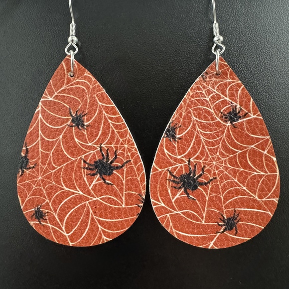 Jewelry | 325 Spiders On Spider Webs Dangle Teardrop Tear Drop Earrings ...